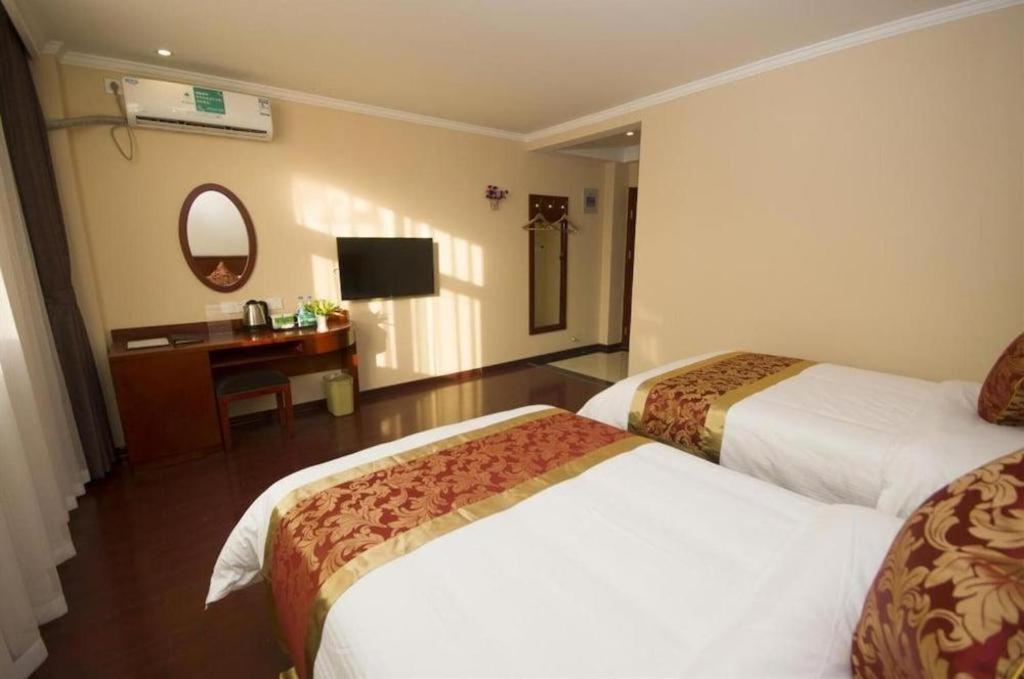 Greentree Inn Linyi Feixian Jianshe Road Express Hotel Exterior foto
